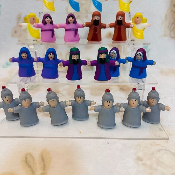 Story of The First Easter Children's Finger Puppet Sets - Picture 6 of 7